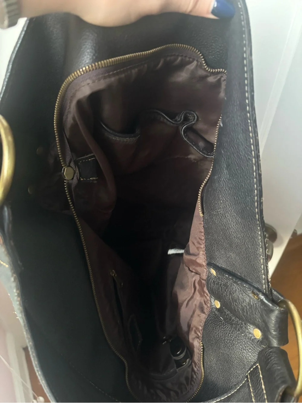 Vintage Y2K Black Pebbled Leather Slouchy Hobo Bag with Brass Hardware